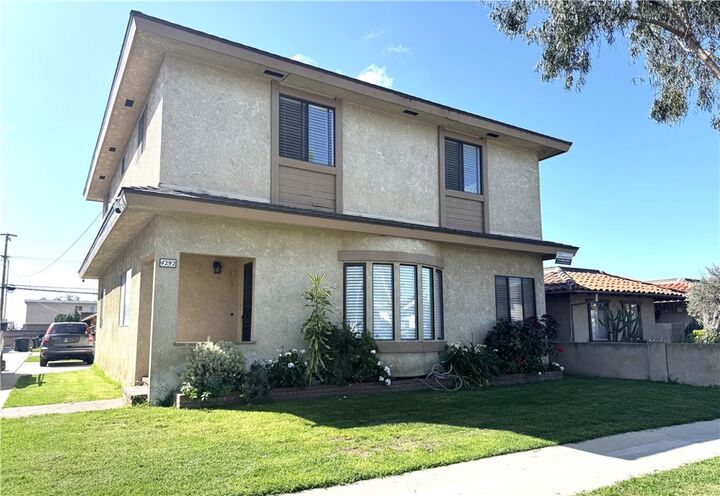 Property Photo:  4292 Howard  CA 90720 