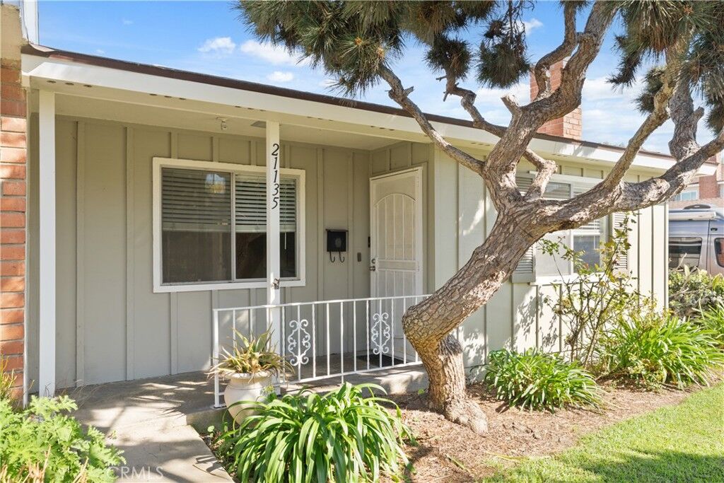 Property Photo:  21135 Freeport  CA 92646 