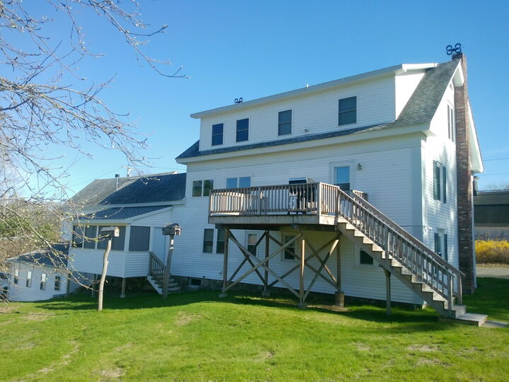 Property Photo:  473 Tatnic Road  ME 04090 