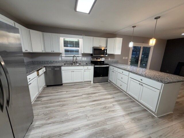 Property Photo:  607 Adams St  TN 37355 