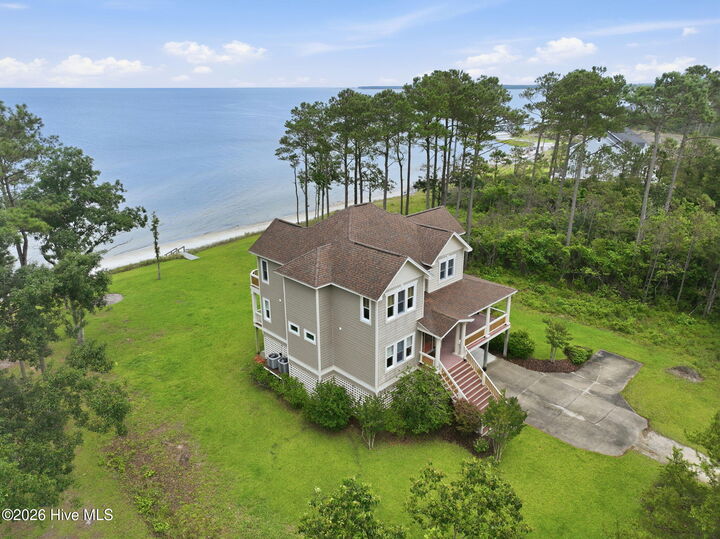Property Photo:  486 Sandy Point Drive  NC 28516 