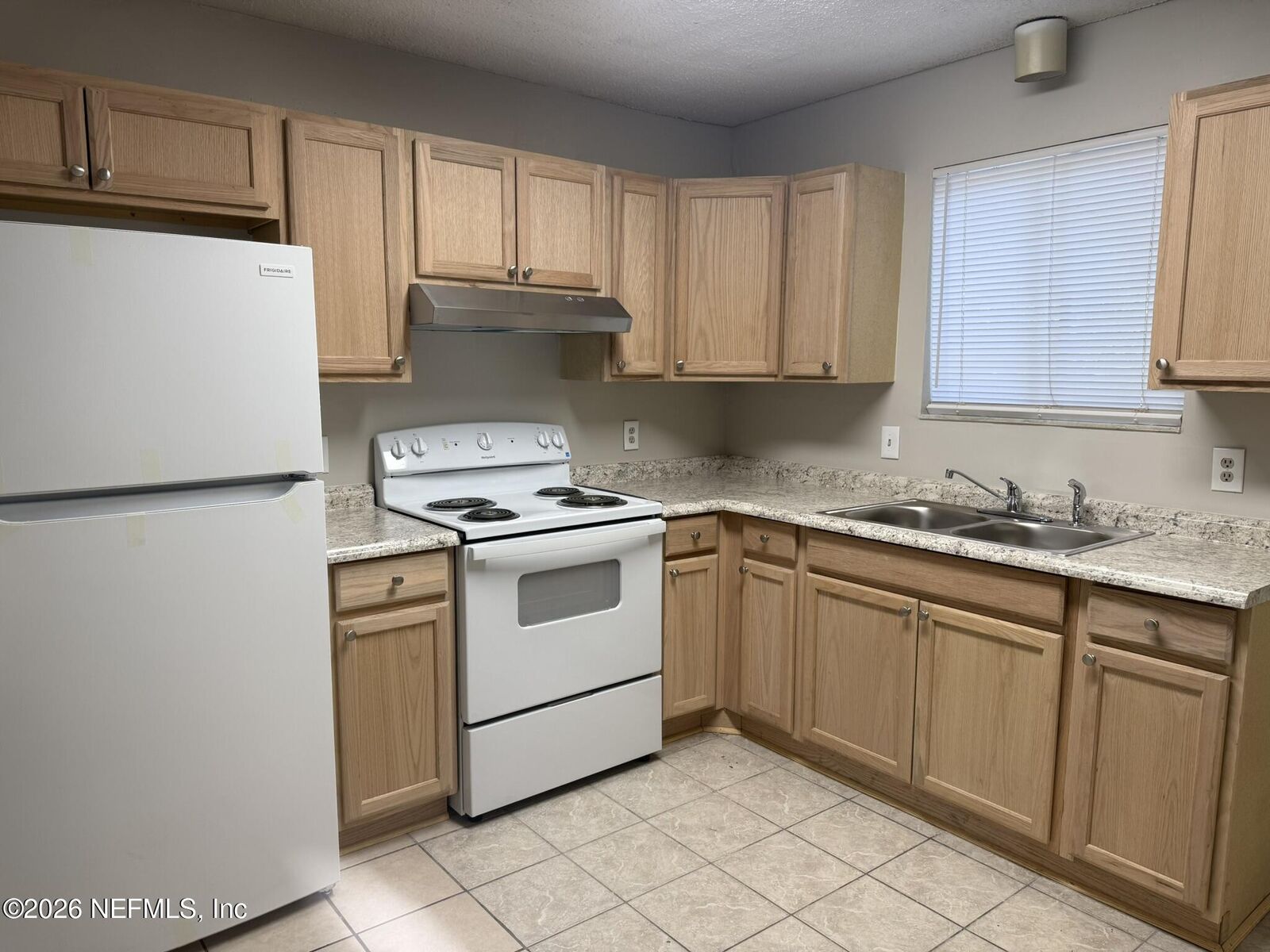 Property Photo:  5120 Westchase Court 1  FL 32210 