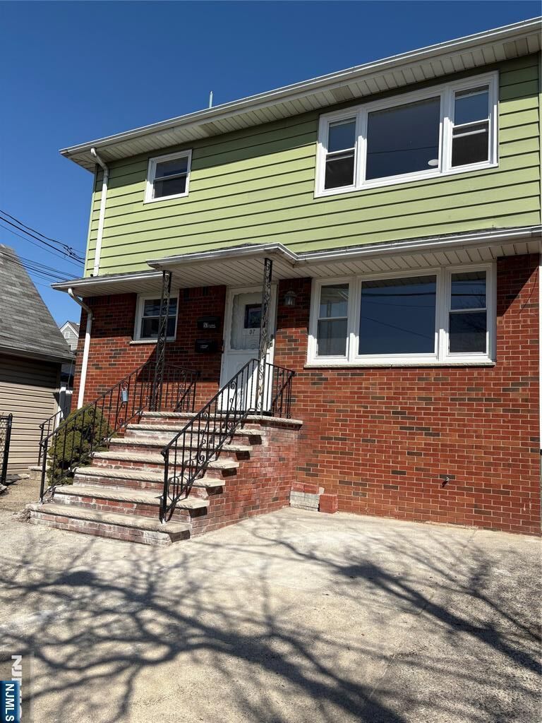 Property Photo:  57 Richmond Street  NJ 07644 