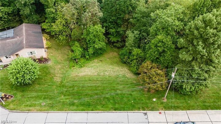 Property Photo: 38 Wildwood Circle WV 26101