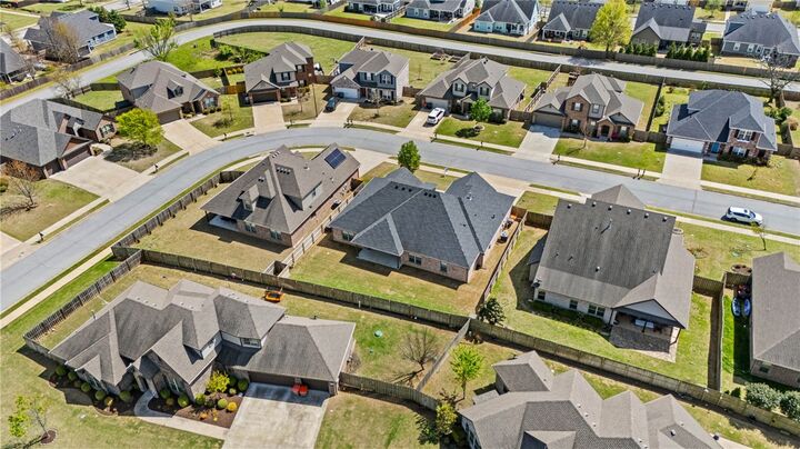 Property Photo:  807 Bellmara Circle  AR 72718 