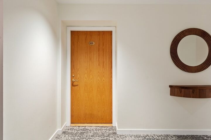 Property Photo:  4 Canal Park 609  MA 02141 