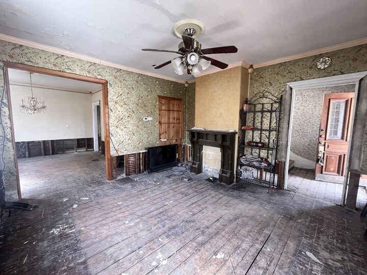 Property Photo:  17 Garland Ave  MA 02148 