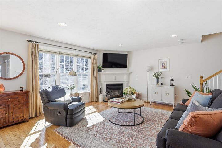 Property Photo:  5 Bayberry Lane B  MA 01432 