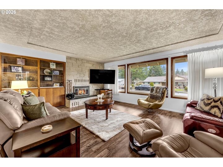Property Photo: 4304 McCallister Pl WA 98671