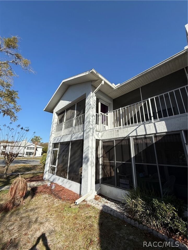 Property Photo:  943 SE Mayo Drive  FL 34429 
