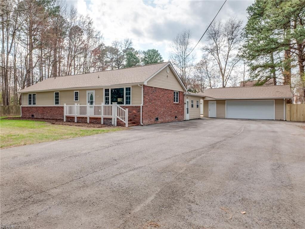 Property Photo: 230 Rich Rd VA 23693