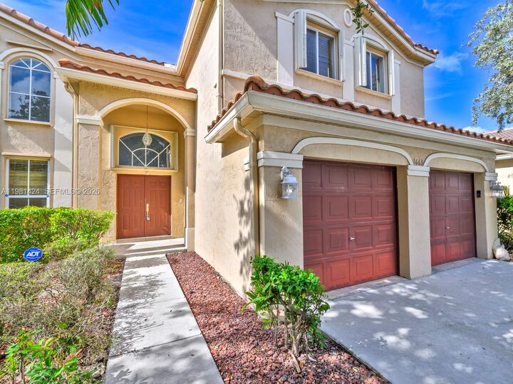 Property Photo:  1663 E Harmony Lake Cir .  FL 33324 