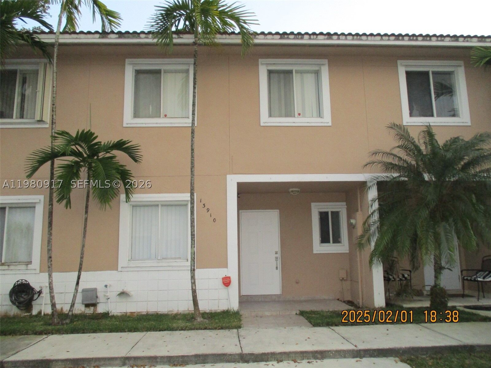 Property Photo: 13910 SW 175th Ter 13010 FL 33177