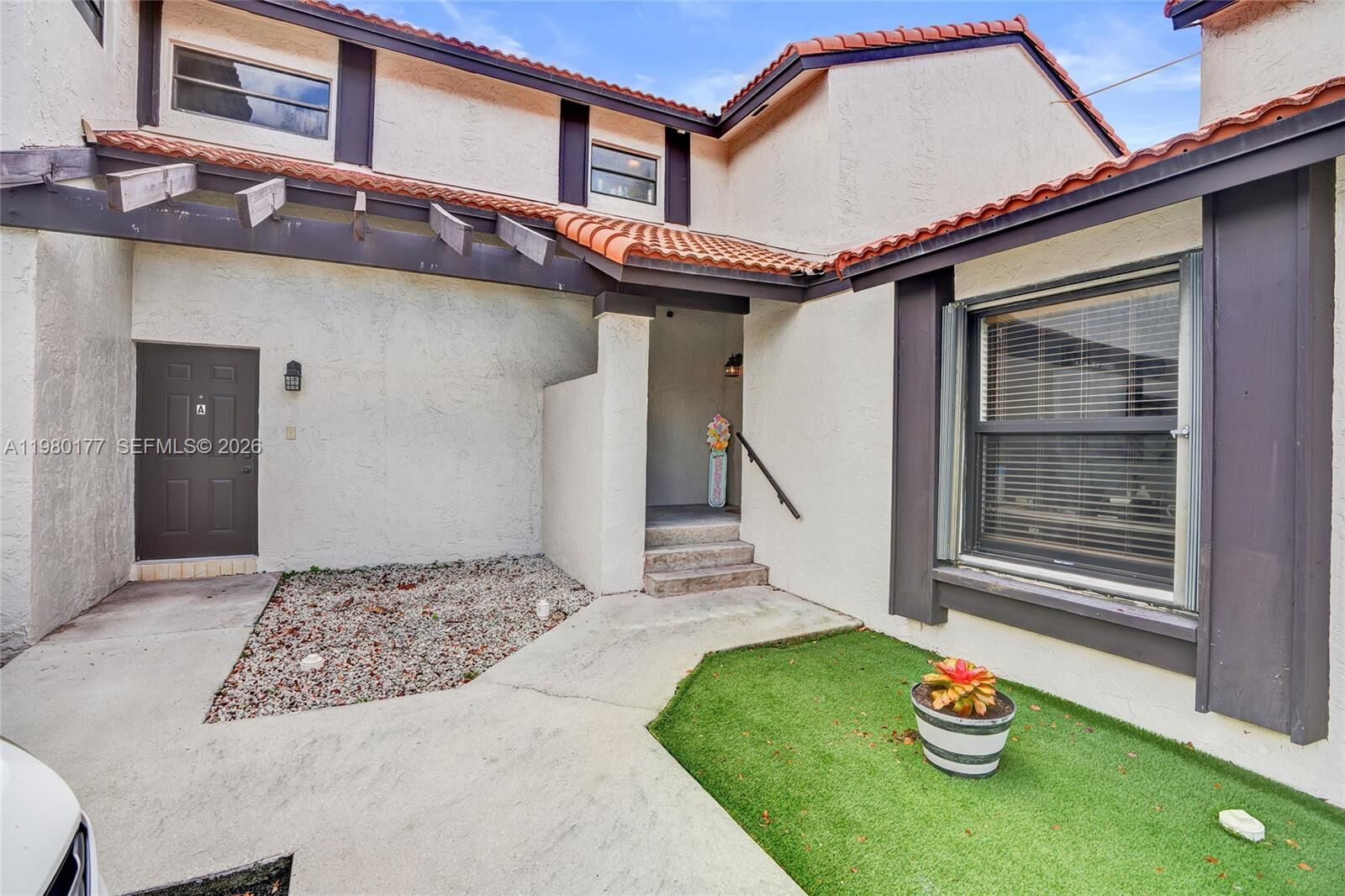 Property Photo:  15292 SW 46th Ln Br 64  FL 33185 