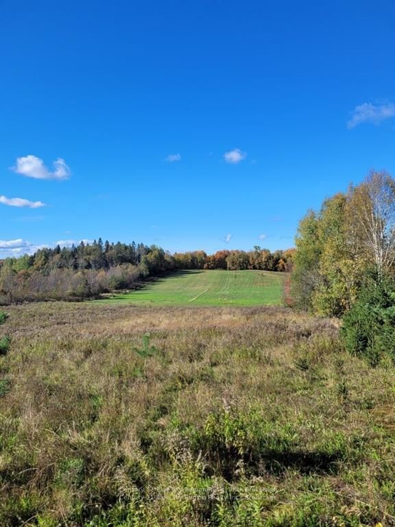 Photo de la propriété:  Pt Lt 33 Con 5 Hummel Line  ON P0H 1Z0 