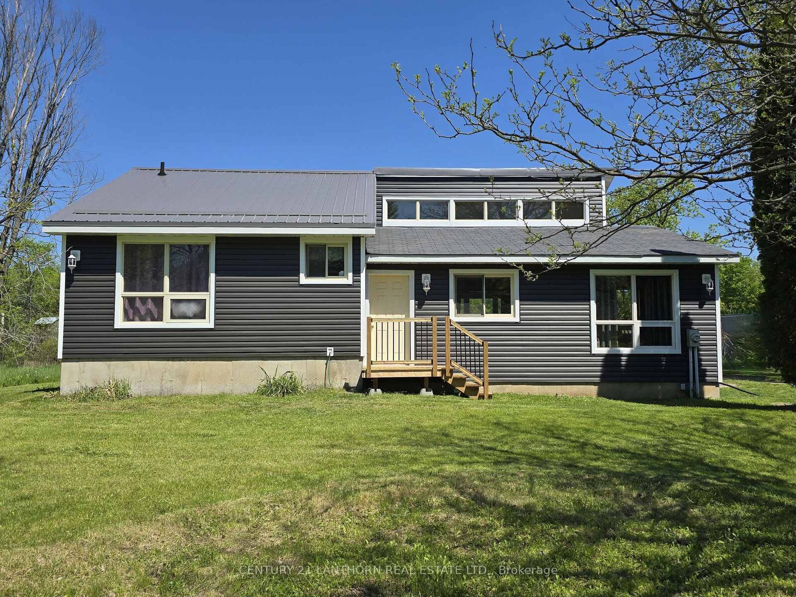 Property Photo:  2147 Marlbank Road  ON K0K 3J0 