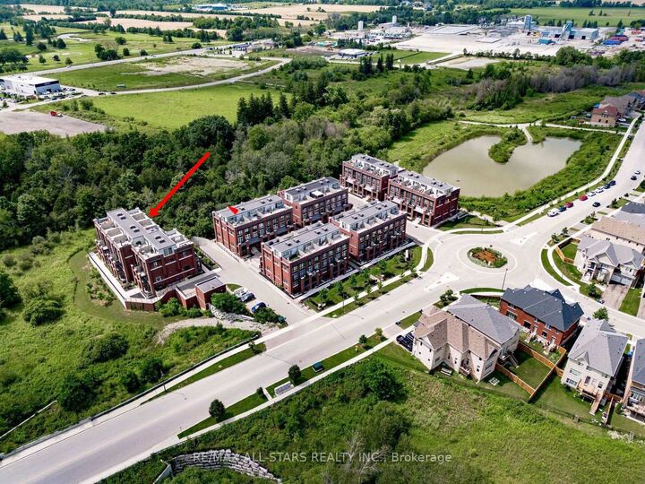 2 Linsmore Place 302 — photo 1