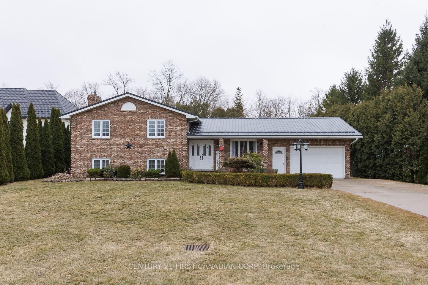 Property Photo:  24565 Pioneer Line  ON N0L 2P0 