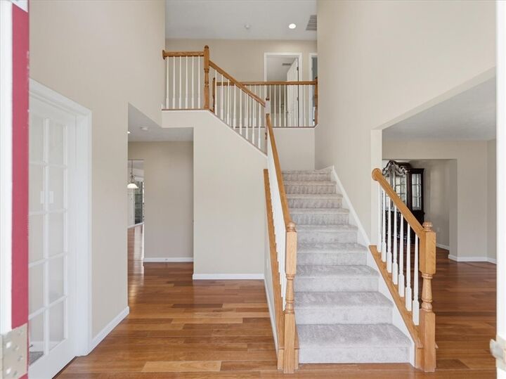 Property Photo:  1885 Pioneer Dr  PA 15143 