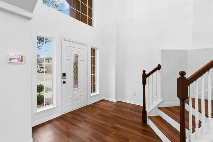 Property Photo: 813 Caribou Ridge Trail TX 78660