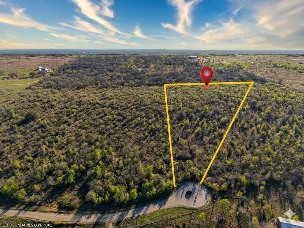 Property Photo:  14 Spanish Oaks Boulevard  TX 78644 