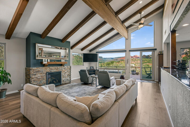 Property Photo:  75 Chimney Rock Trail  AZ 86336 