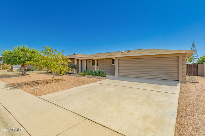 Property Photo:  6713 E Des Moines Street  AZ 85205 