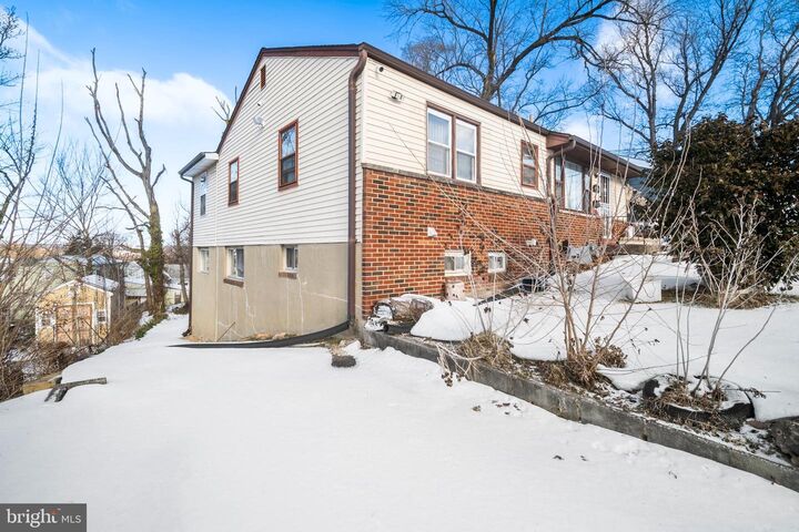 Property Photo:  4904 56th Place  MD 20781 