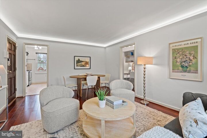 Property Photo:  308 Ashby Street C  VA 22305 