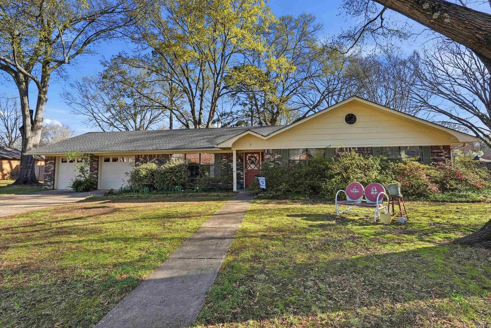 Property Photo:  2 Pin Oak Drive  AR 72034 