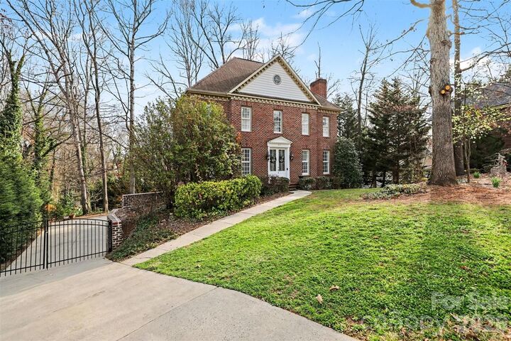 Property Photo:  634 Peacehaven Road  NC 28083 