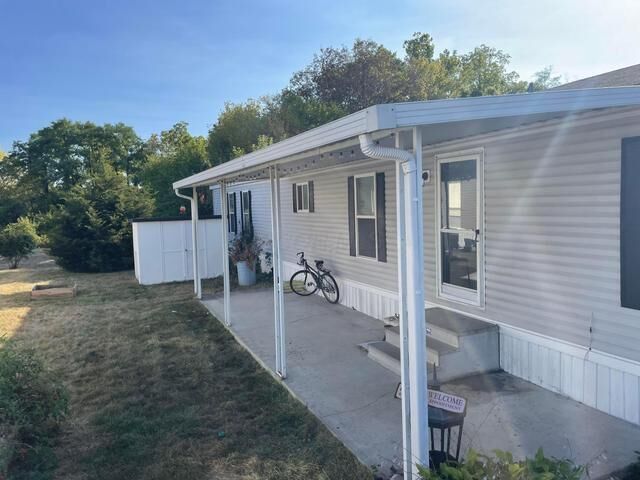 Property Photo: 2407 Bluff Run Drive OH 43123