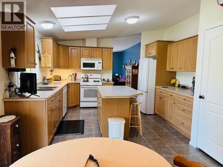 Property Photo: 3722 Carson Road BC V0K 2G0