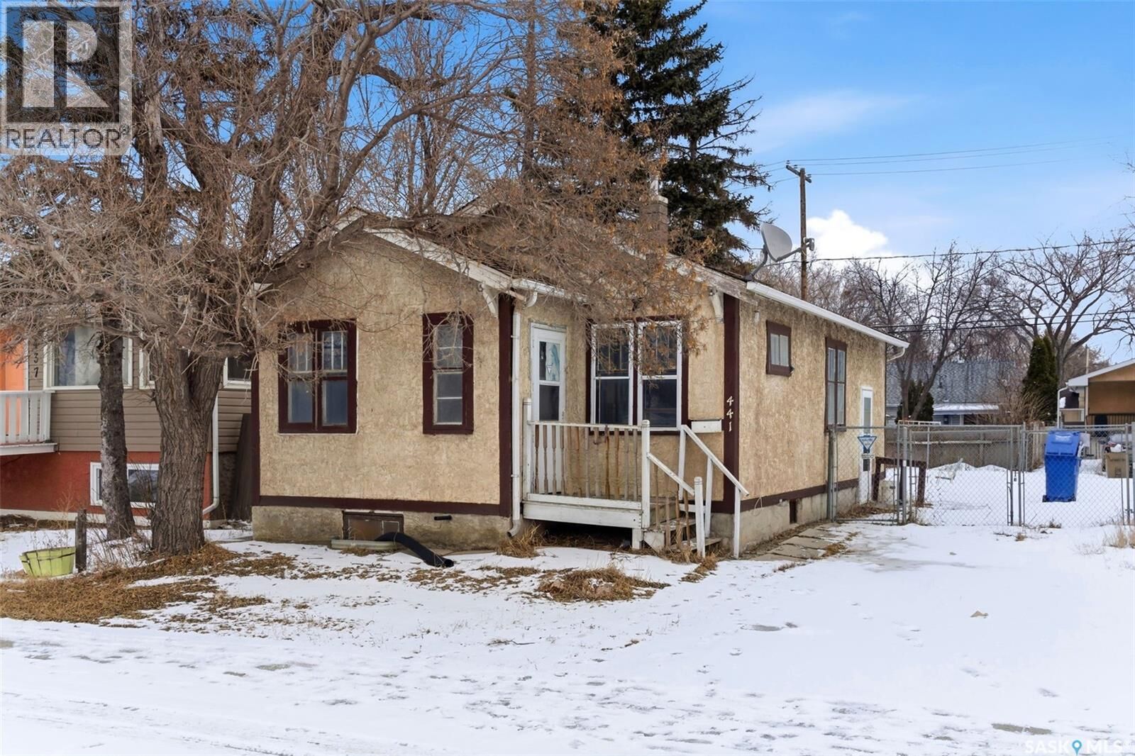Property Photo: 441 Pasqua Street SK S4R 4M8