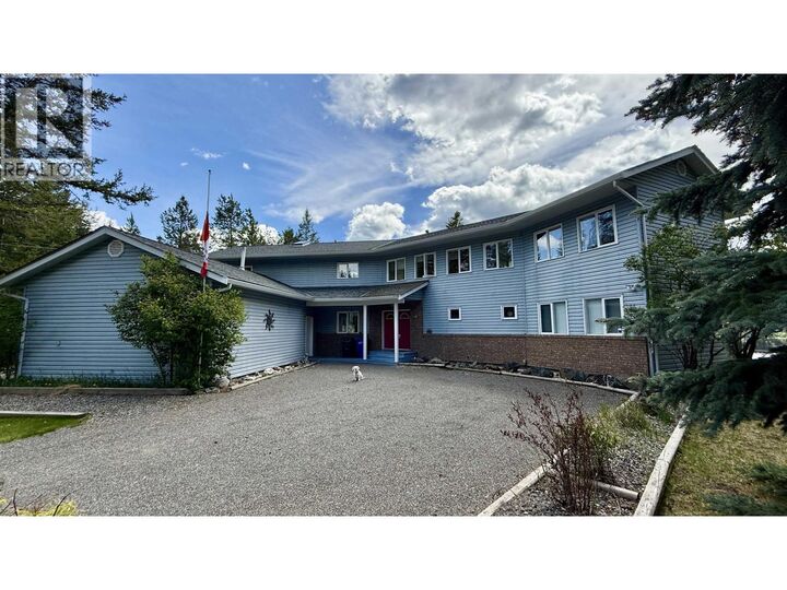 Property Photo: 5466 Donsleequa Court BC V0K 2Z0