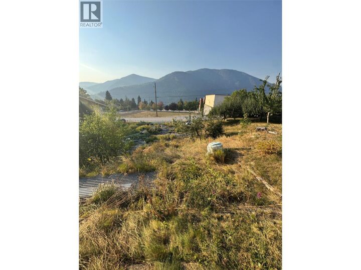Property Photo:  Robson Street  BC V1L 5A8 