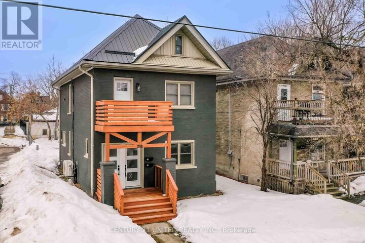 Photo de la propriété: 218 Park Street North ON K9J 3P8