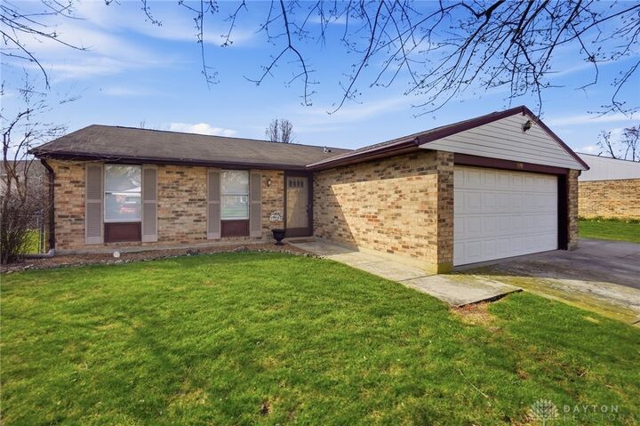 Property Photo:  8851 Cherrygate Court  OH 45424 