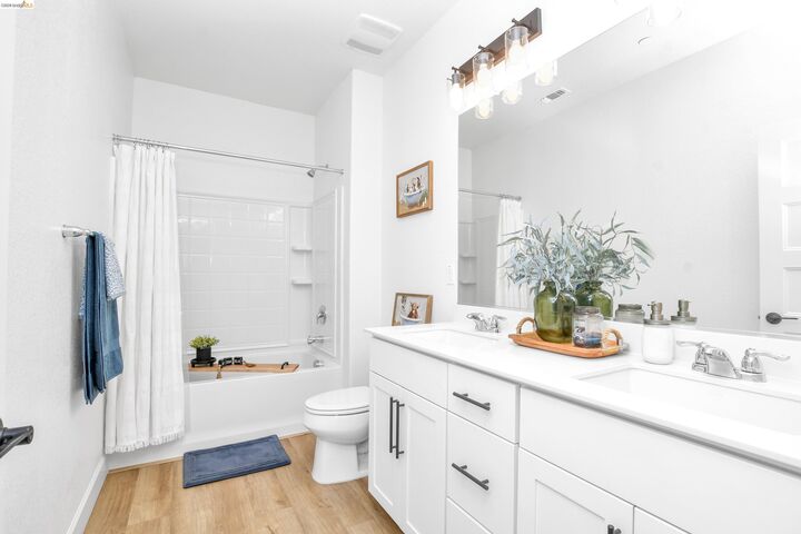 Property Photo:  629 Pipa Lane  CA 94561 