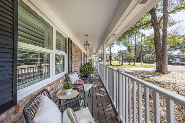 Property Photo:  15 NE Wedgewood Lane  FL 32547 