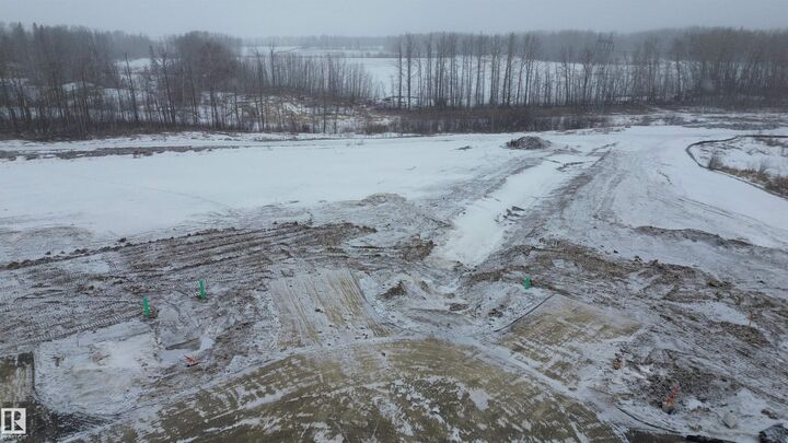 Property Photo:  26131 Twp Rd 532A  AB T7Y 1A1 