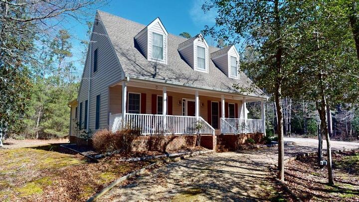 Property Photo:  26032 Colonial Dr  VA 23418 