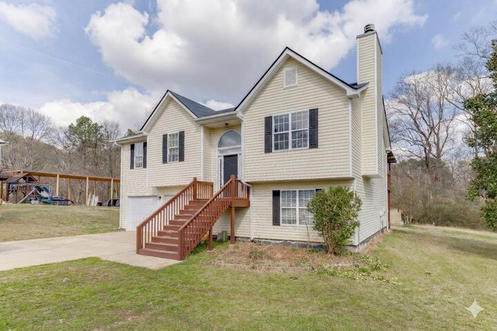 Property Photo:  224 Whistleville Court  GA 30680 
