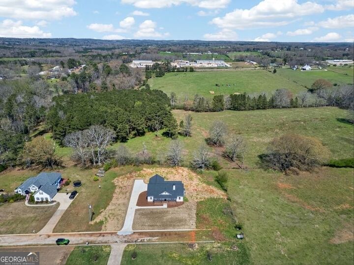 Property Photo:  51 Fast Lane  AL 36273 