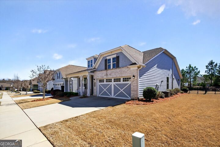 Property Photo:  133 Iron Oak Drive  GA 30269 