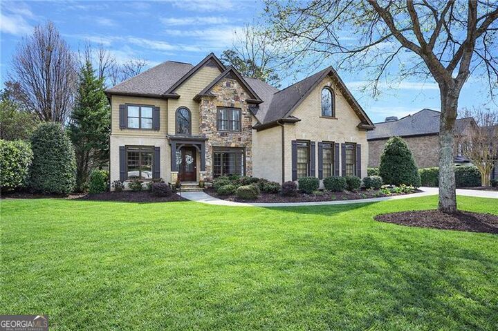 Property Photo: 11015 Callington Court GA 30024