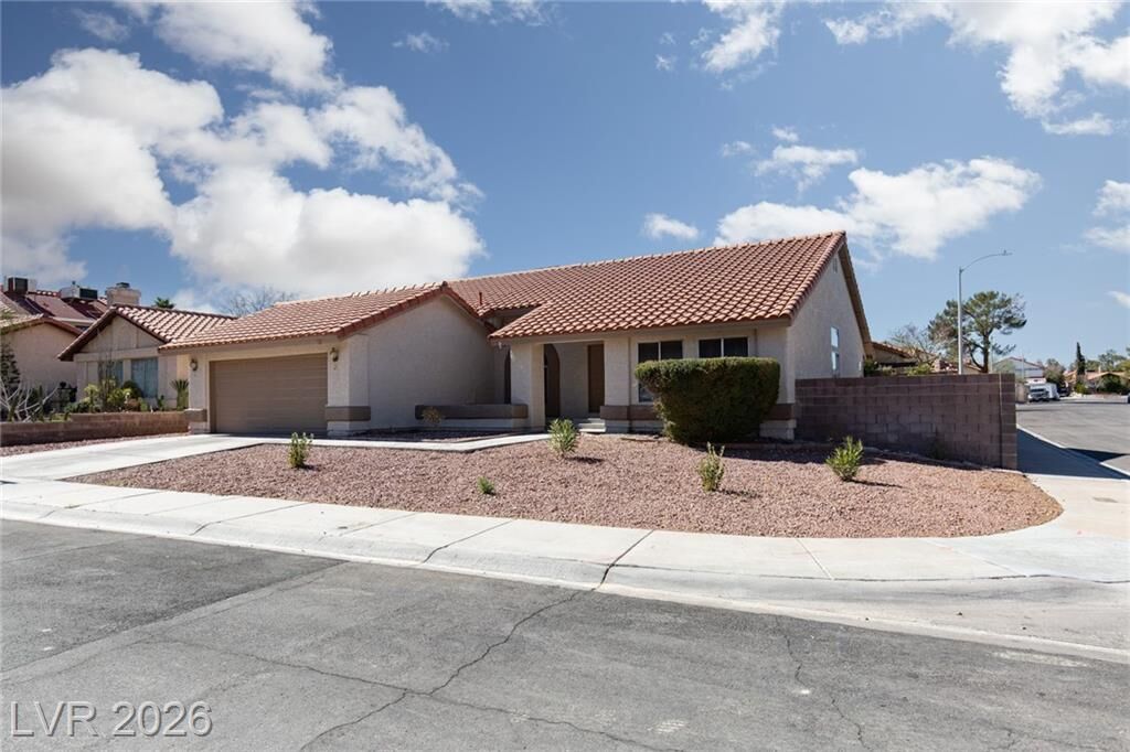Property Photo:  121 Hanover Drive N/A  NV 89074 
