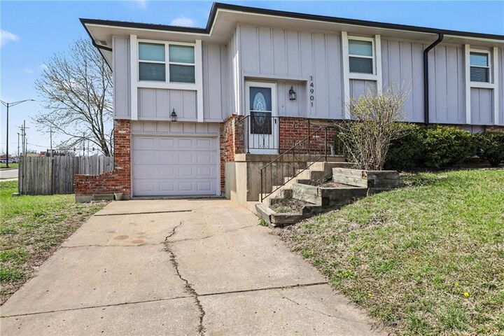 Property Photo:  14901 W 150th Terrace  KS 66062 