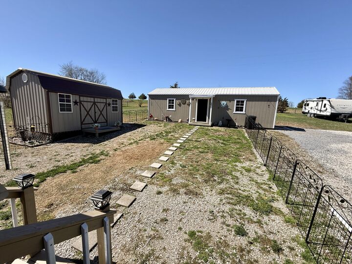 Property Photo:  1907 Bulldog Road  KY 42141 