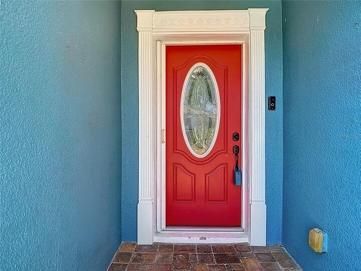 Property Photo: 14034 Noble Park Drive FL 33556